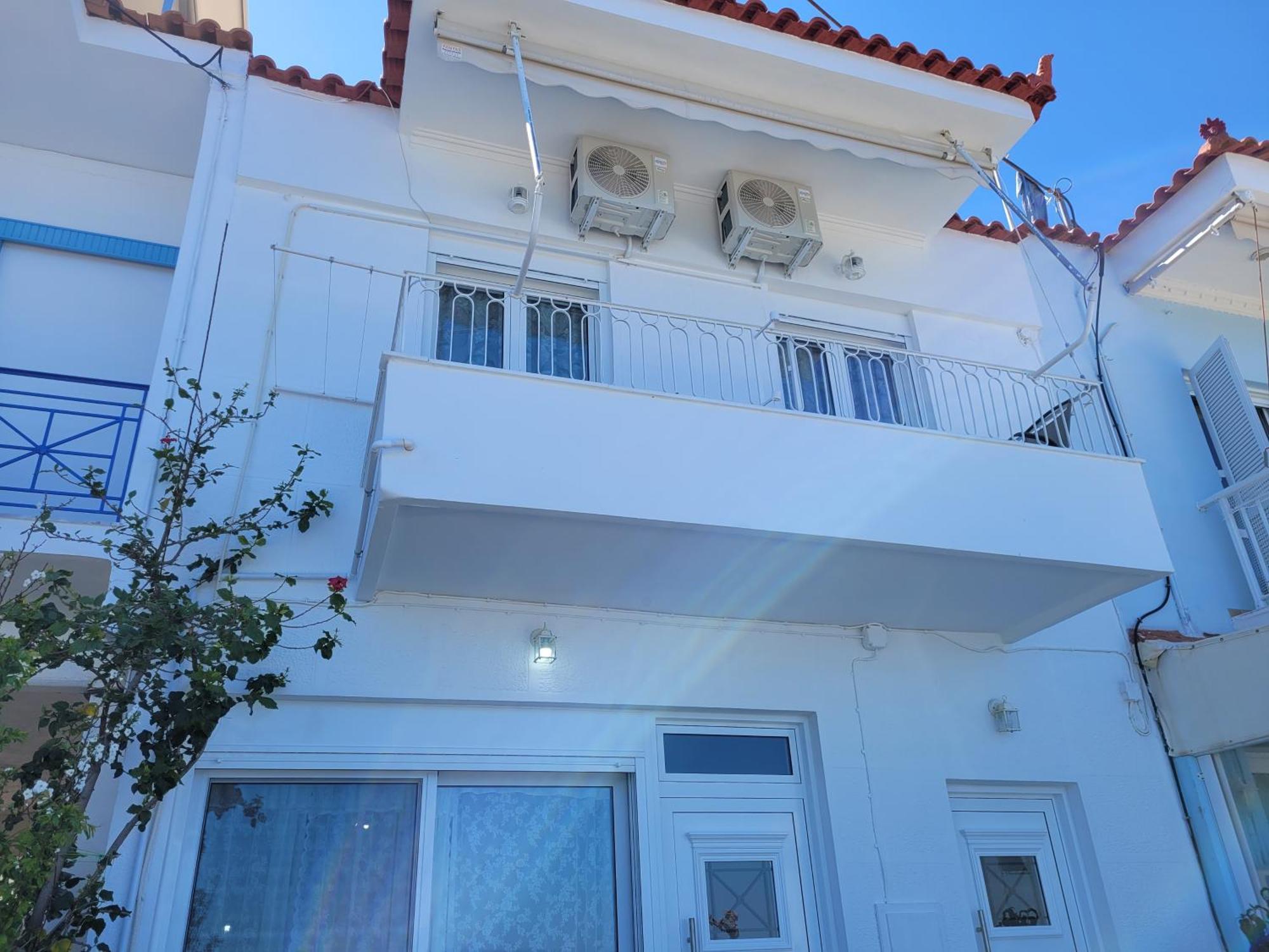 Antonys Apartment Sea View II Tyros Exterior photo