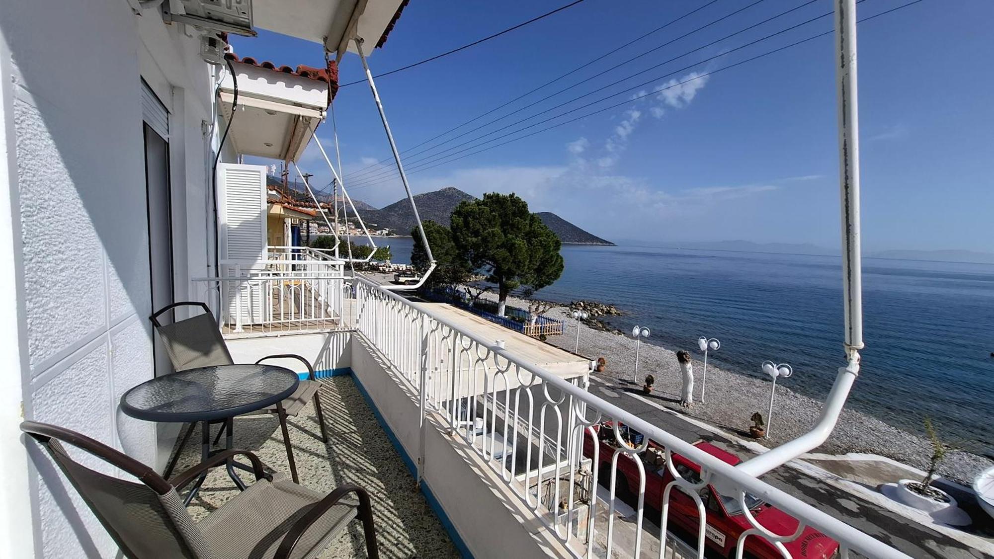 Antonys Apartment Sea View II Tyros Exterior photo