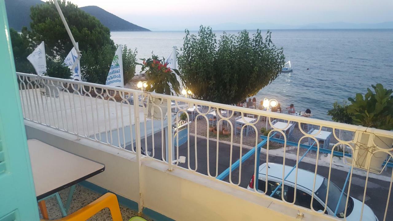 Antonys Apartment Sea View II Tyros Exterior photo